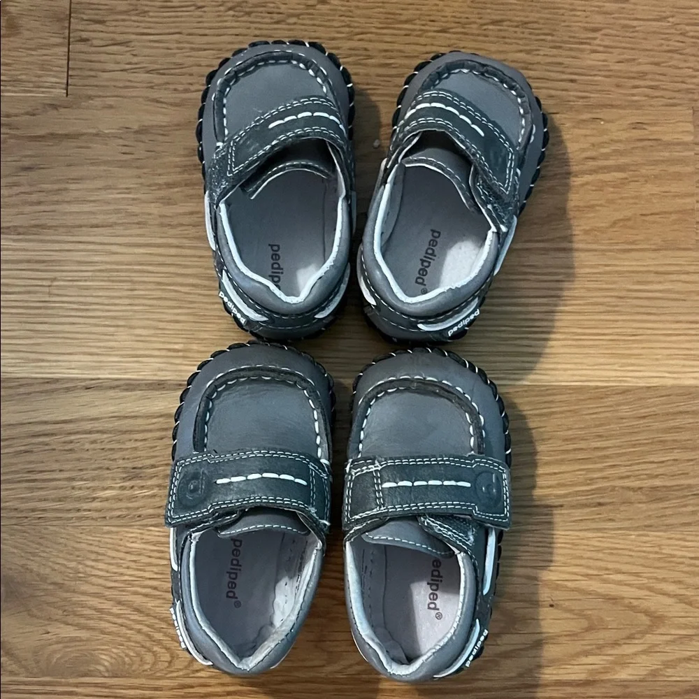 ❤️ 6 for 20 ❤️Pediped Kids Moccasins in Gray